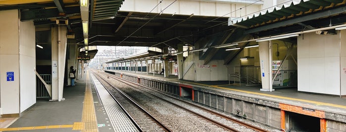 Shin-Sayama Station (SS27) is one of SS 西武新宿線.