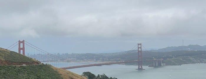 Slacker Trail is one of San Francisco CA.