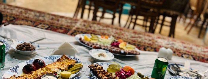 Haj Dadash Restaurant | سفره خانه سنتى حاج داداش is one of Zanjan.