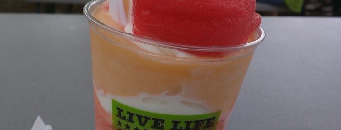 Jeremiah's Italian Ice is one of Lugares favoritos de Scott.