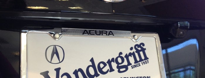 Vandergriff Acura is one of สถานที่ที่ Patrick ถูกใจ.