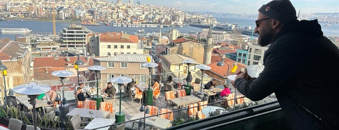 Arya Lounge is one of Istanbul.