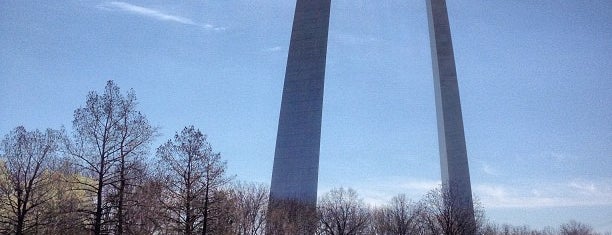 Gateway Arch is one of Dorothy's Saved Places.