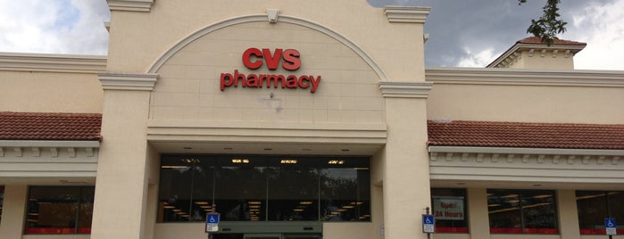 CVS pharmacy is one of Orte, die Stephanie gefallen.