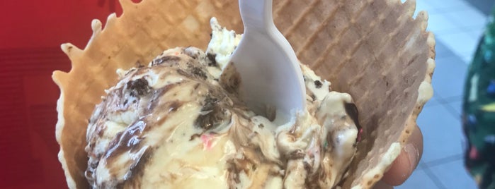 Cold Stone Creamery is one of The 13 Best Places for French Vanilla in San Diego.