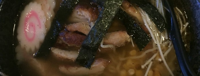 Tycoon Ramen & Sushi Bar is one of Locais curtidos por Natalie.