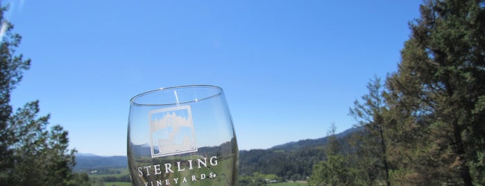 Sterling Vineyards is one of Locais curtidos por Natalie.