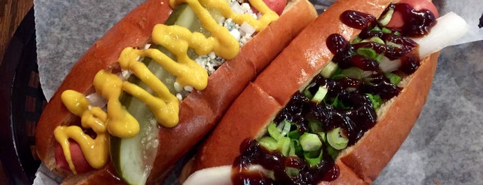 Haute Dogs & Fries Restaurant is one of Old Town Favorites.