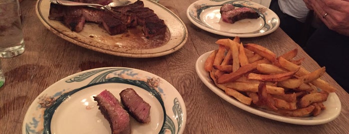 Peter Luger Steak House is one of Juan Esteban'ın Beğendiği Mekanlar.