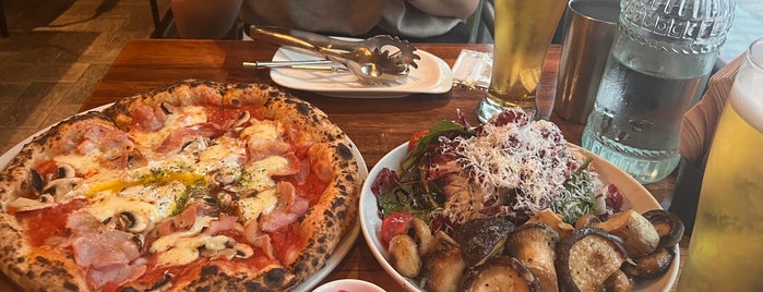 Falo Pizza is one of Seoul restaurants.