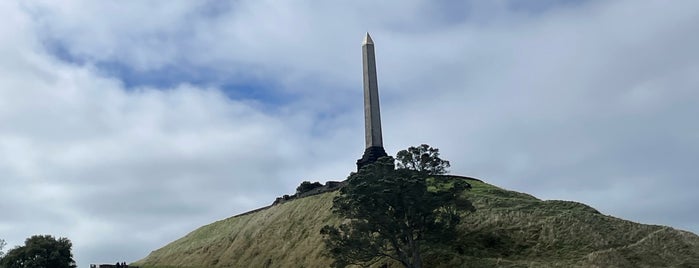 One Tree Hill Domain is one of Auckland.