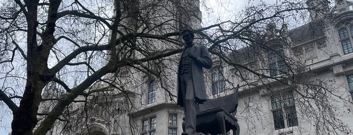 Abraham Lincoln Statue is one of London Art/Film/Culture/Music (Four).