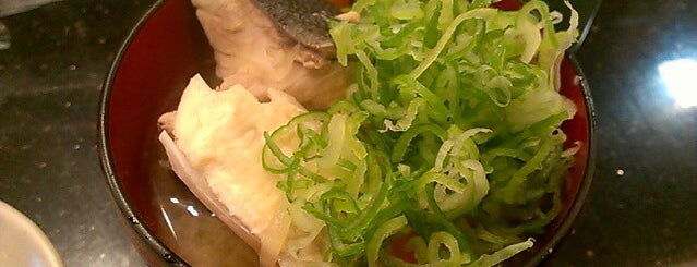 Sushi Choushimaru is one of Locais curtidos por mayumi.