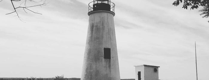 Turkey Point is one of United States Lighthouse Society.