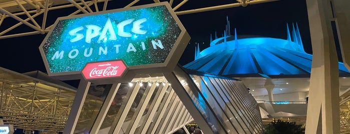 Space Mountain is one of Tokyo.