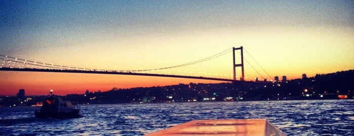 Beylerbeyi Sahili is one of İstanbul.