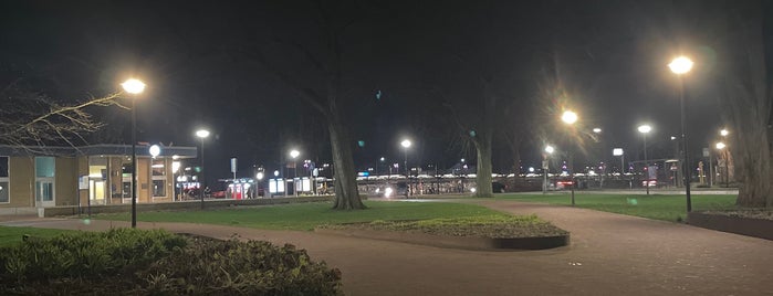 Station Zevenaar is one of Winterswijk - Arnhem.