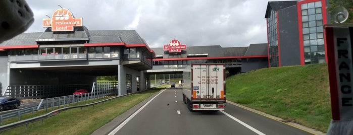 E25 / E411 - Aire de Service de Hondelange-Sud is one of Belgium / Highways / E411.