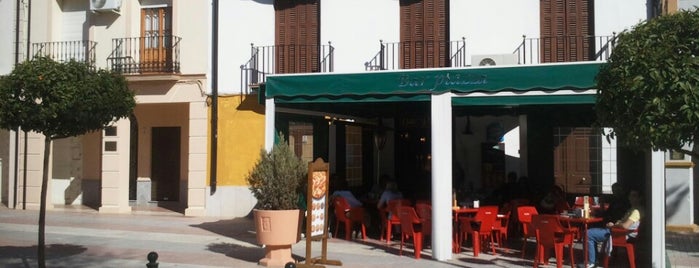 Bar Plazza is one of GUADALTEBA, DESTINO 10.