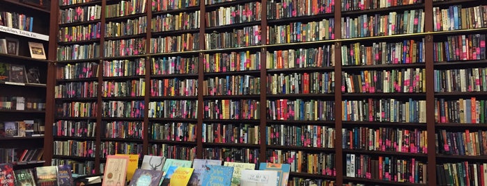 The Mysterious Bookshop is one of Locais curtidos por Keira.