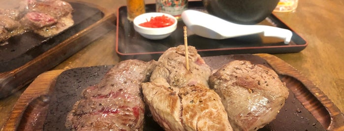 Yappari Steak is one of Okinawa 沖縄 (Naha 那覇).