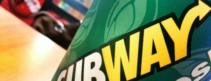 SUBWAY is one of Lugares guardados de Albert.