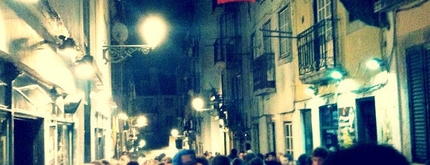 Bairro Alto is one of Lisboa: conoce, come y disfruta.