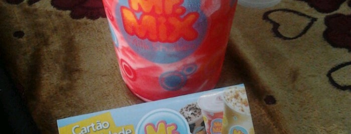 Mr. Mix Milk Shakes is one of Janna's and Matti's summer in Brazil.