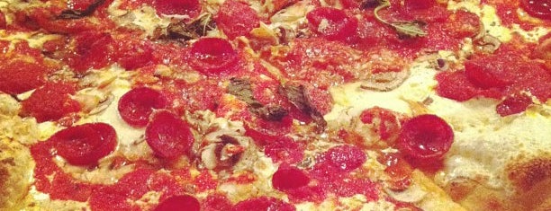 Grimaldi's Pizzeria is one of Favorite NY food.