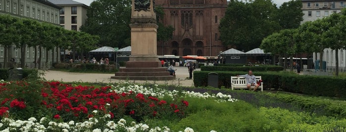 Luisenplatz is one of Mainz ♡ Wiesbaden.