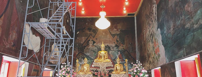 Wat Pakho is one of สถานที่ศาสนา.
