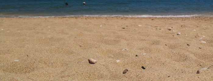 Glyfa Beach Antiparos is one of Κουφονησια.
