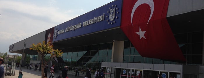 Bursa Şehirler Arası Otobüs Terminali is one of Serkan Yeni.