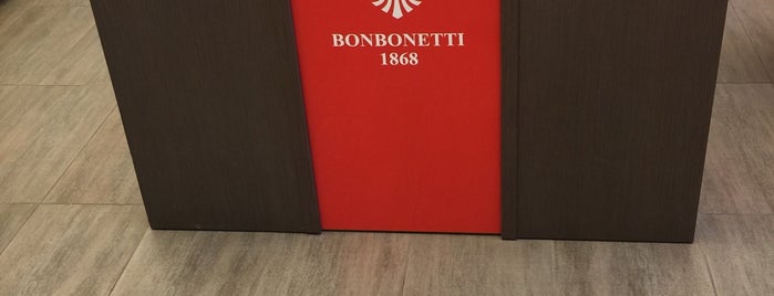 Bonbonetti Édességbolt is one of Budapest🇭🇺.