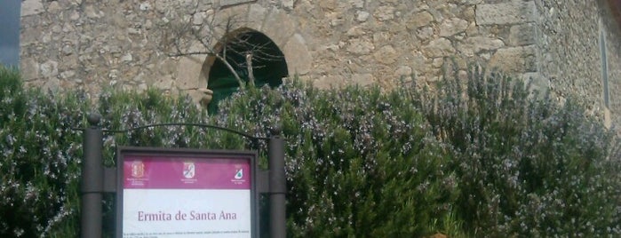 ermita santa ana, cebrecos is one of Ricardo 님이 좋아한 장소.