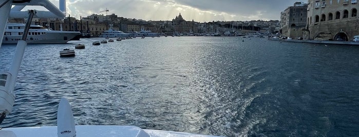 Grand Harbour | Port of Valletta | Il-Port il-Kbir is one of Malta.