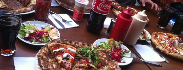 Pizza Hut is one of Must-visit Yemek in Ankara.
