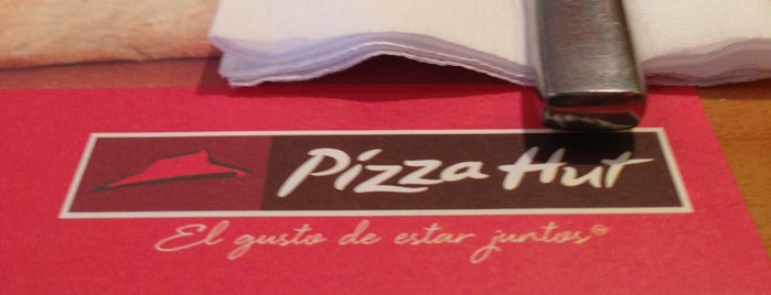 Pizza Hut is one of lugares.