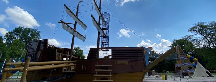 Tarzan Park is one of Lugares favoritos de Balázs.