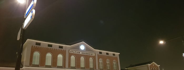 Station Dordrecht is one of Railway stations.