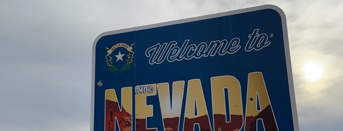 Arizona / Nevada State Line is one of Nevada / USA.