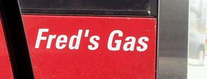 Fred's Gas is one of SF : понравившиеся места.