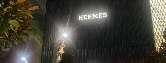 Hermes is one of İstanbul Shopping.
