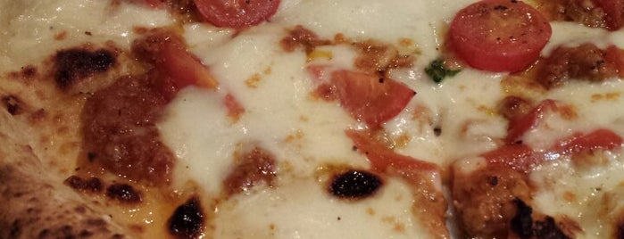 Pizzeria La Volpaia is one of Posti che sono piaciuti a Kaeinux.