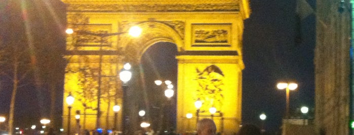 Arc de Triomphe du Carrousel is one of Paris.
