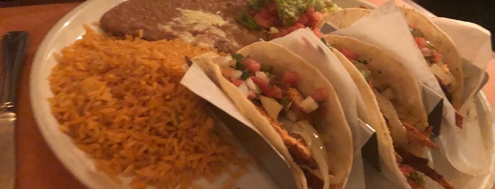 Ixtapa Mexican Restaurant & Cantina is one of Woburn.