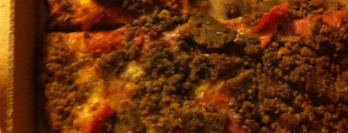 iFratelli Pizza is one of สถานที่ที่ Tyler ถูกใจ.
