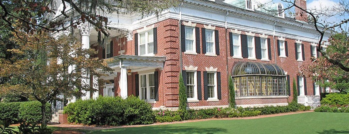 Kenan House is one of Historic Downtown Wilmington Tour.