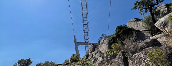 Ponte Suspensa 516 is one of Locais salvos de AP.