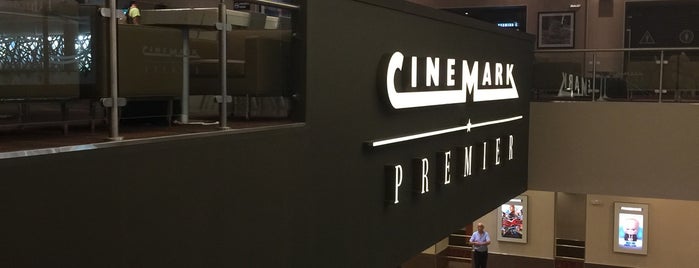 Cinemark is one of Rocio 님이 좋아한 장소.